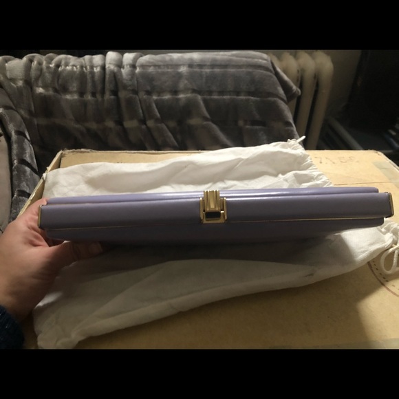Early 60s pillbox lilac clutch. MINT CONDITION! - Picture 4 of 8